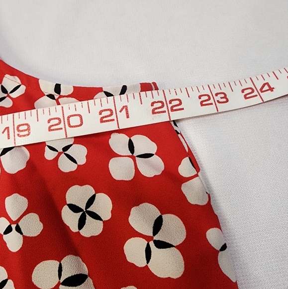 Calvin Klein Red, White And Black Floral Red Top - Picture 11 of 11